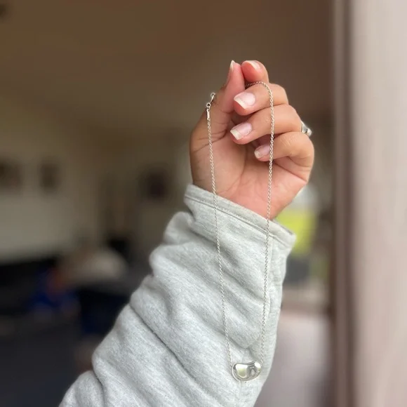 Tiffany & co bean Silver Necklace - Picture 3 of 5